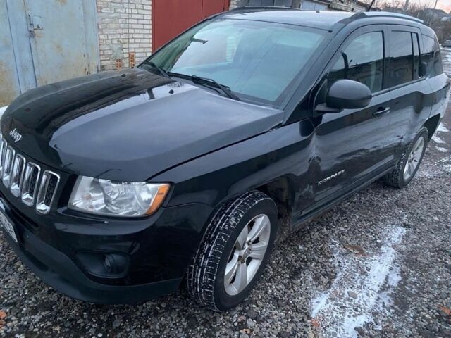 Черный Джип Компас, объемом двигателя 2.4 л и пробегом 289 тыс. км за 8000 $, фото 1 на Automoto.ua