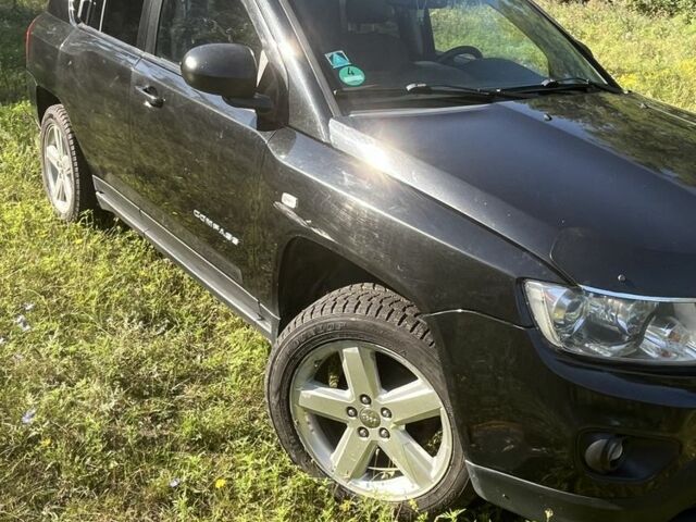 Чорний Джип Compass, об'ємом двигуна 2 л та пробігом 214 тис. км за 7989 $, фото 1 на Automoto.ua
