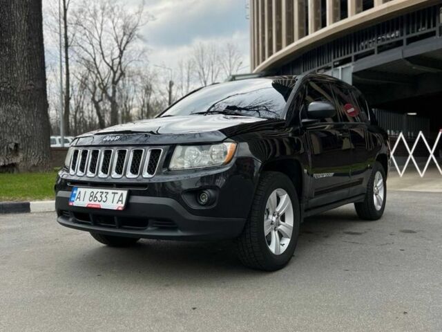 Черный Джип Компас, объемом двигателя 2.4 л и пробегом 205 тыс. км за 8900 $, фото 1 на Automoto.ua