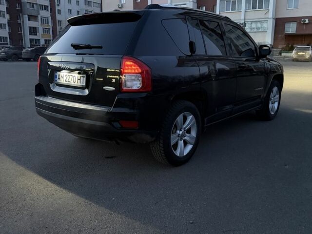 Черный Джип Компас, объемом двигателя 2.4 л и пробегом 190 тыс. км за 8450 $, фото 1 на Automoto.ua