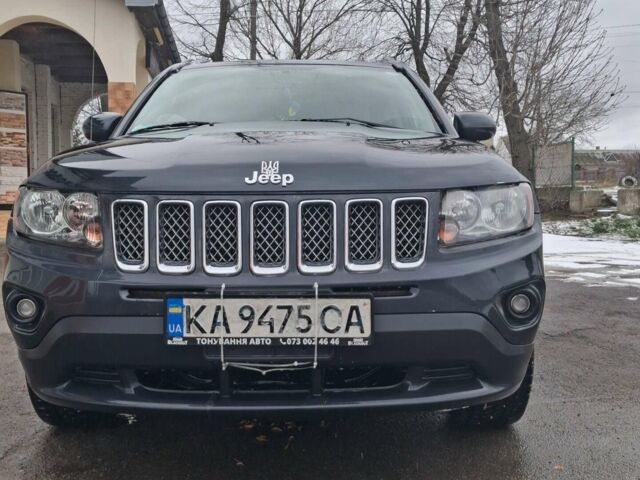 Черный Джип Компас, объемом двигателя 2 л и пробегом 177 тыс. км за 7000 $, фото 1 на Automoto.ua