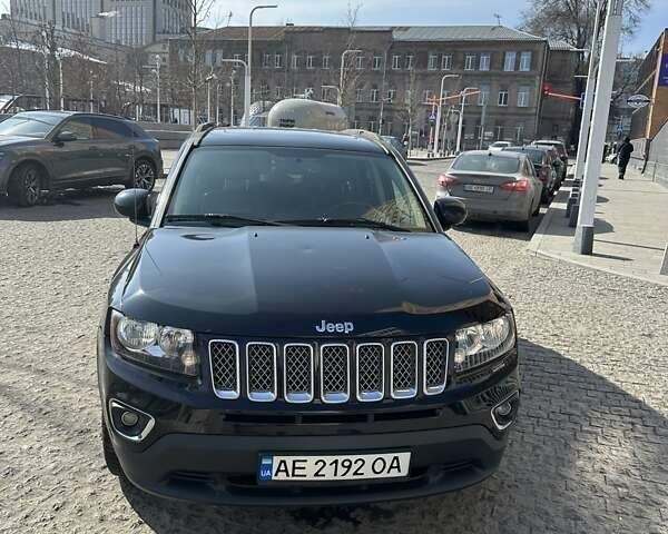 Чорний Джип Compass, об'ємом двигуна 2 л та пробігом 144 тис. км за 9900 $, фото 1 на Automoto.ua