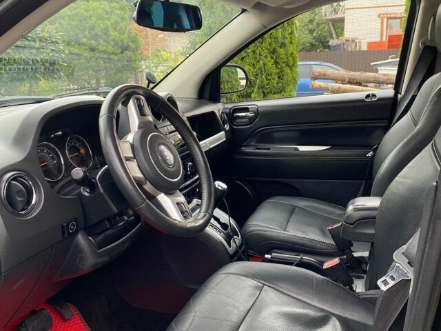 Чорний Джип Compass, об'ємом двигуна 2 л та пробігом 296 тис. км за 9600 $, фото 1 на Automoto.ua