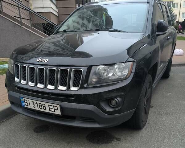 Черный Джип Компас, объемом двигателя 2.36 л и пробегом 167 тыс. км за 11999 $, фото 1 на Automoto.ua