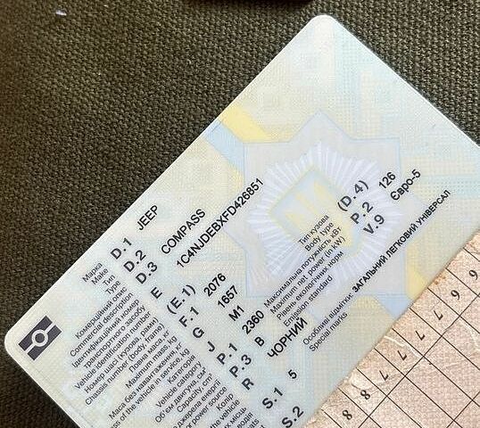 Чорний Джип Compass, об'ємом двигуна 2.4 л та пробігом 370 тис. км за 8450 $, фото 1 на Automoto.ua