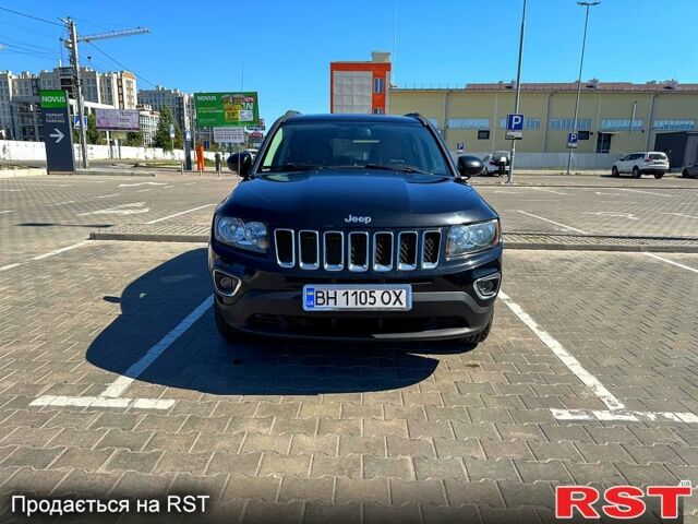 Черный Джип Компас, объемом двигателя 2.4 л и пробегом 224 тыс. км за 11800 $, фото 1 на Automoto.ua