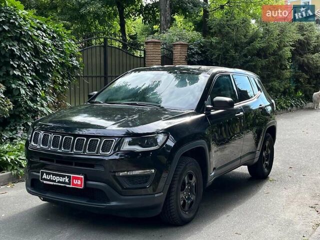Чорний Джип Compass, об'ємом двигуна 2.4 л та пробігом 93 тис. км за 15290 $, фото 1 на Automoto.ua