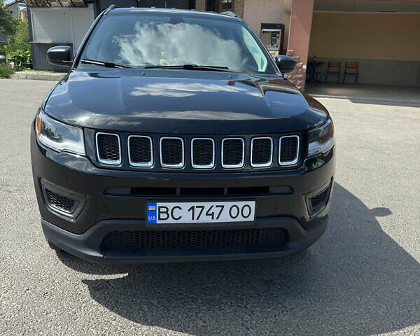 Черный Джип Компас, объемом двигателя 2.36 л и пробегом 90 тыс. км за 13500 $, фото 1 на Automoto.ua