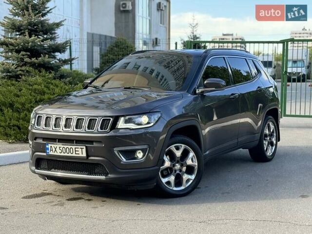 Чорний Джип Compass, об'ємом двигуна 2.4 л та пробігом 141 тис. км за 15500 $, фото 1 на Automoto.ua