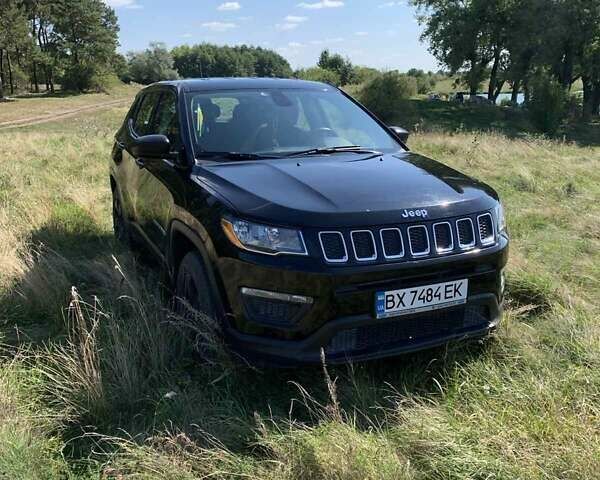 Черный Джип Компас, объемом двигателя 2.36 л и пробегом 92 тыс. км за 14150 $, фото 1 на Automoto.ua