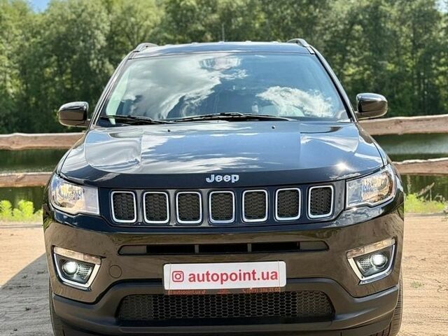 Чорний Джип Compass, об'ємом двигуна 2.4 л та пробігом 115 тис. км за 15200 $, фото 1 на Automoto.ua