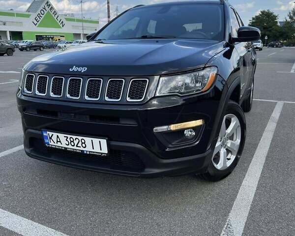 Черный Джип Компас, объемом двигателя 2.36 л и пробегом 126 тыс. км за 13600 $, фото 1 на Automoto.ua