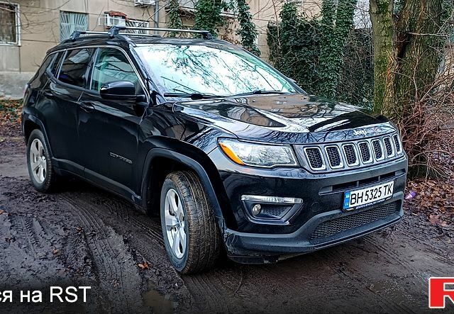 Черный Джип Компас, объемом двигателя 2.4 л и пробегом 111 тыс. км за 14500 $, фото 1 на Automoto.ua
