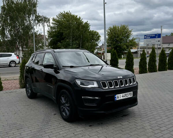 Черный Джип Компас, объемом двигателя 2.36 л и пробегом 123 тыс. км за 14999 $, фото 1 на Automoto.ua