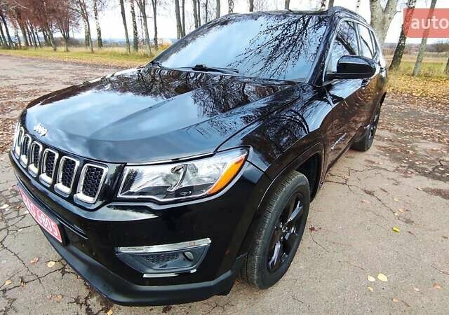 Черный Джип Компас, объемом двигателя 2.4 л и пробегом 151 тыс. км за 13999 $, фото 1 на Automoto.ua