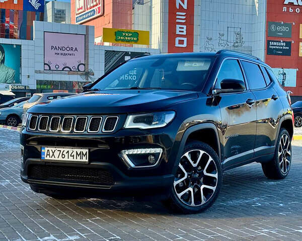 Черный Джип Компас, объемом двигателя 2.36 л и пробегом 78 тыс. км за 14000 $, фото 1 на Automoto.ua