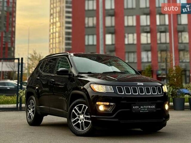Черный Джип Компас, объемом двигателя 2.36 л и пробегом 55 тыс. км за 16900 $, фото 1 на Automoto.ua