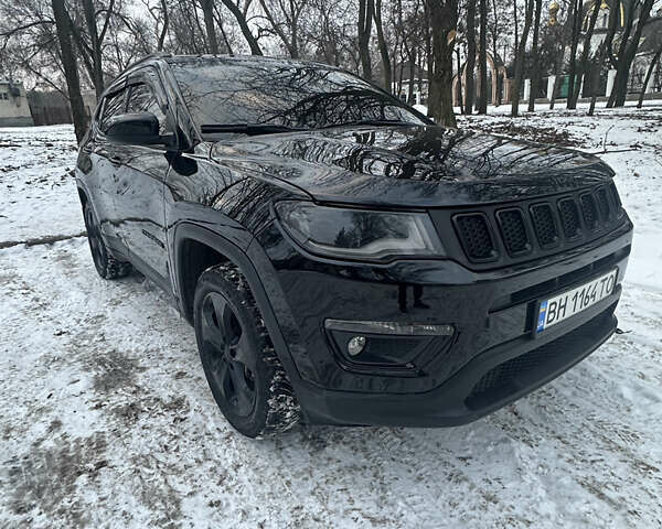 Черный Джип Компас, объемом двигателя 2.4 л и пробегом 90 тыс. км за 17500 $, фото 1 на Automoto.ua