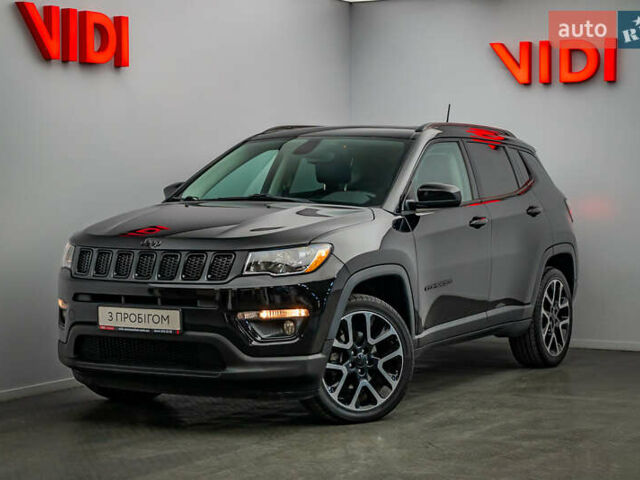 Джип Compass 2019 у Києві на Automoto.ua Чорний Джип Compass, об'ємом двигуна 2.4 л та пробігом 101 тис. км за 15402 $, фото 1 на Automoto.ua