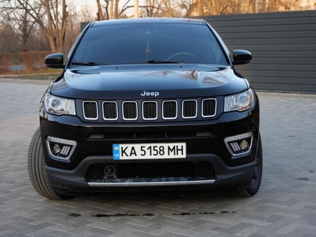 Черный Джип Компас, объемом двигателя 1.6 л и пробегом 59 тыс. км за 180000 $, фото 1 на Automoto.ua