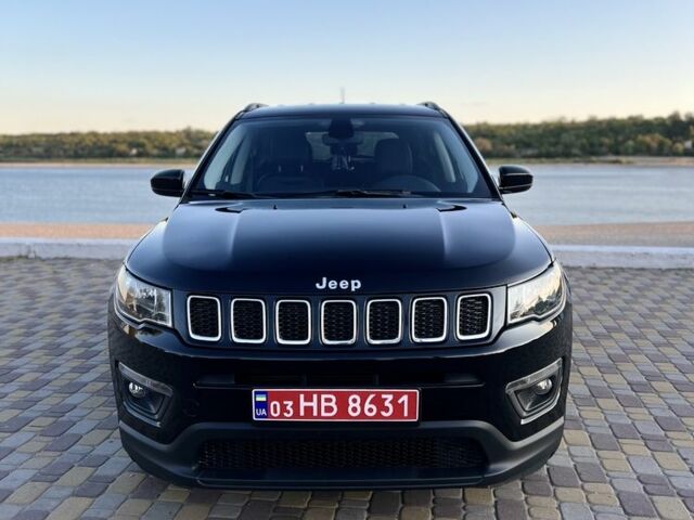 Черный Джип Компас, объемом двигателя 2.4 л и пробегом 86 тыс. км за 379 $, фото 1 на Automoto.ua