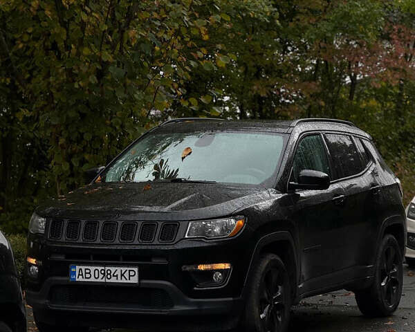 Чорний Джип Compass, об'ємом двигуна 2.4 л та пробігом 150 тис. км за 17000 $, фото 1 на Automoto.ua