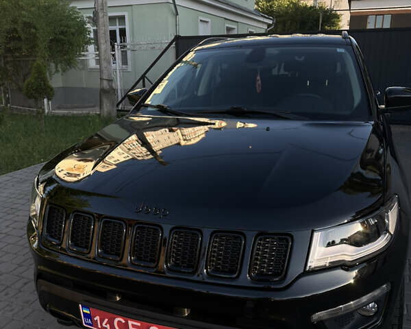 Джип Compass 2020 у Івано-Франківську на Automoto.ua Чорний Джип Compass, об'ємом двигуна 2.4 л та пробігом 41 тис. км за 16600 $, фото 1 на Automoto.ua