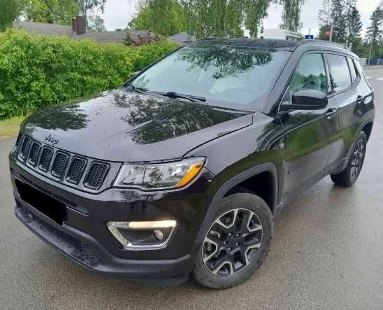 Черный Джип Компас, объемом двигателя 2.4 л и пробегом 41 тыс. км за 10400 $, фото 1 на Automoto.ua