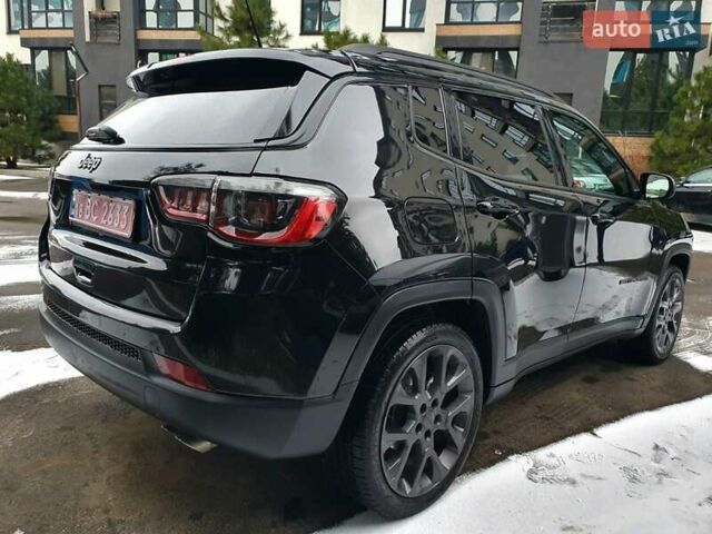 Чорний Джип Compass, об'ємом двигуна 2.4 л та пробігом 103 тис. км за 16800 $, фото 1 на Automoto.ua