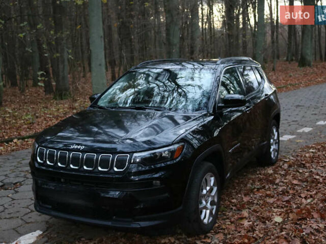 Черный Джип Компас, объемом двигателя 2.36 л и пробегом 88 тыс. км за 21600 $, фото 1 на Automoto.ua
