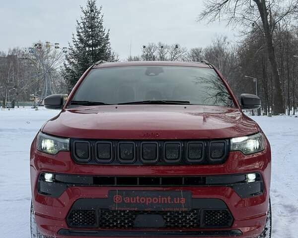 Черный Джип Компас, объемом двигателя 2.4 л и пробегом 23 тыс. км за 23500 $, фото 1 на Automoto.ua