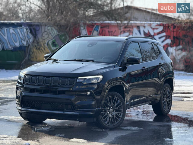 Черный Джип Компас, объемом двигателя 2.4 л и пробегом 72 тыс. км за 21500 $, фото 1 на Automoto.ua