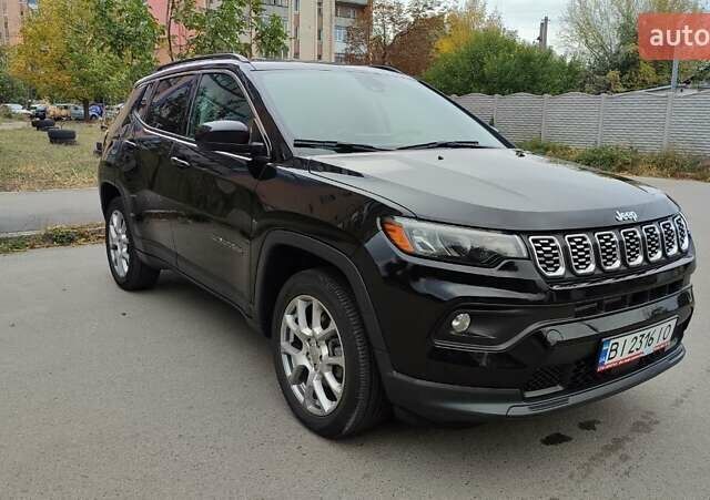 Чорний Джип Compass, об'ємом двигуна 2.4 л та пробігом 50 тис. км за 18500 $, фото 1 на Automoto.ua