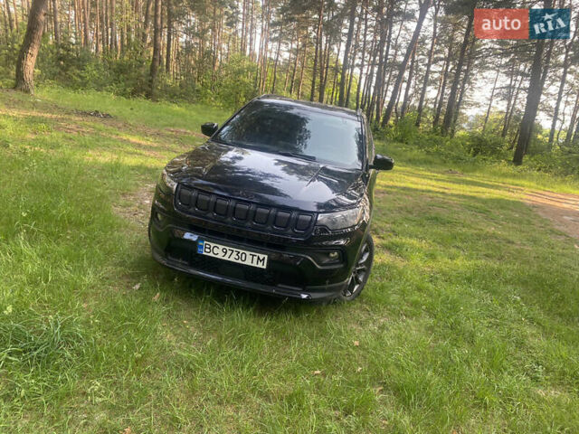 Черный Джип Компас, объемом двигателя 2.36 л и пробегом 70 тыс. км за 18200 $, фото 1 на Automoto.ua