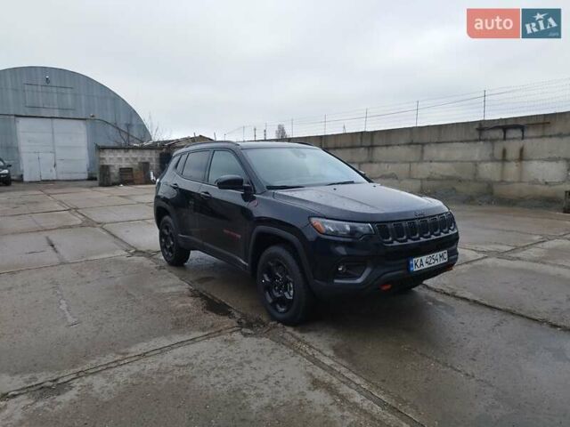 Джип Компас 2023 в Киеве на Automoto.ua Черный Джип Компас, объемом двигателя 2 л и пробегом 3 тыс. км за 27500 $, фото 1 на Automoto.ua