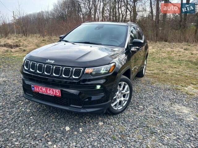 Чорний Джип Compass, об'ємом двигуна 2 л та пробігом 33 тис. км за 19500 $, фото 1 на Automoto.ua