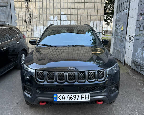 Джип Compass 2023 у Києві на Automoto.ua Чорний Джип Compass, об'ємом двигуна 2 л та пробігом 6 тис. км за 21800 $, фото 1 на Automoto.ua
