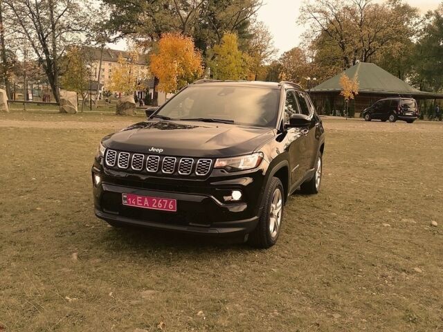 Чорний Джип Compass, об'ємом двигуна 2 л та пробігом 76 тис. км за 17600 $, фото 1 на Automoto.ua