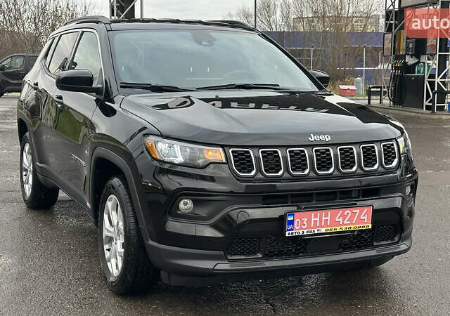 Чорний Джип Compass, об'ємом двигуна 2 л та пробігом 1 тис. км за 25300 $, фото 1 на Automoto.ua