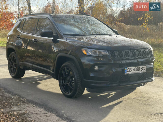 Черный Джип Компас, объемом двигателя 2 л и пробегом 18 тыс. км за 22900 $, фото 1 на Automoto.ua