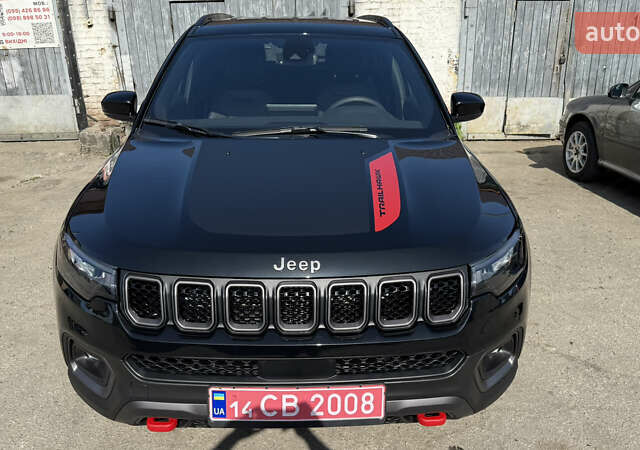 Чорний Джип Compass, об'ємом двигуна 2 л та пробігом 17 тис. км за 28200 $, фото 1 на Automoto.ua