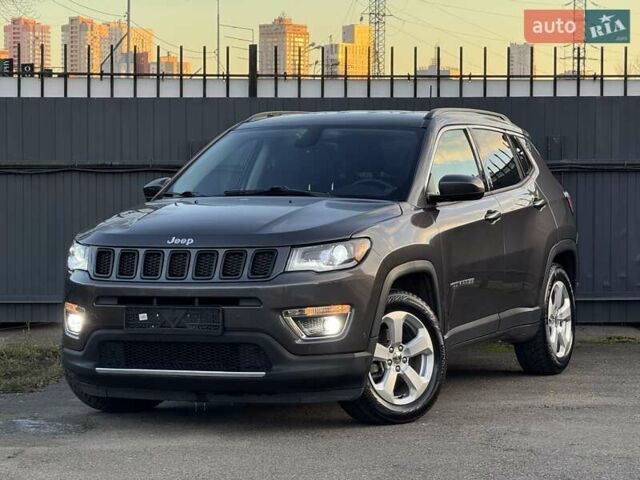 Коричневий Джип Compass, об'ємом двигуна 2.4 л та пробігом 101 тис. км за 13300 $, фото 1 на Automoto.ua