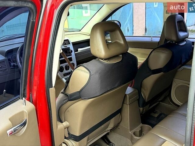 Червоний Джип Compass, об'ємом двигуна 2.4 л та пробігом 86 тис. км за 7500 $, фото 1 на Automoto.ua