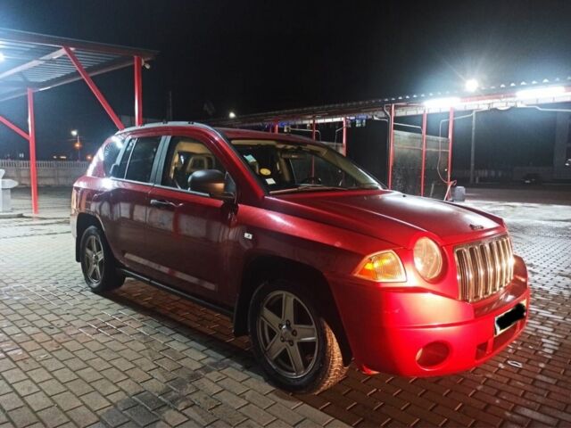 Червоний Джип Compass, об'ємом двигуна 2 л та пробігом 282 тис. км за 4350 $, фото 1 на Automoto.ua