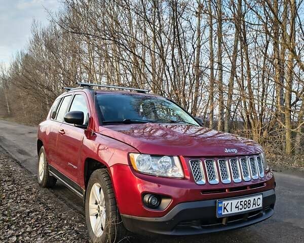 Червоний Джип Compass, об'ємом двигуна 2.36 л та пробігом 325 тис. км за 8600 $, фото 1 на Automoto.ua