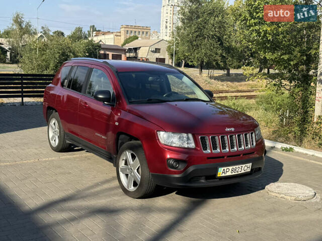 Червоний Джип Compass, об'ємом двигуна 2.4 л та пробігом 125 тис. км за 10500 $, фото 1 на Automoto.ua