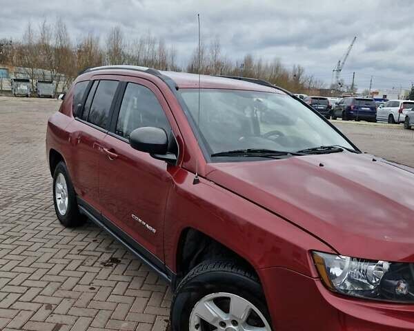 Красный Джип Компас, объемом двигателя 2.4 л и пробегом 200 тыс. км за 10500 $, фото 1 на Automoto.ua