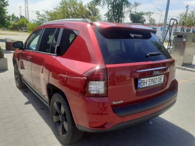 Червоний Джип Compass, об'ємом двигуна 2 л та пробігом 67 тис. км за 10700 $, фото 1 на Automoto.ua