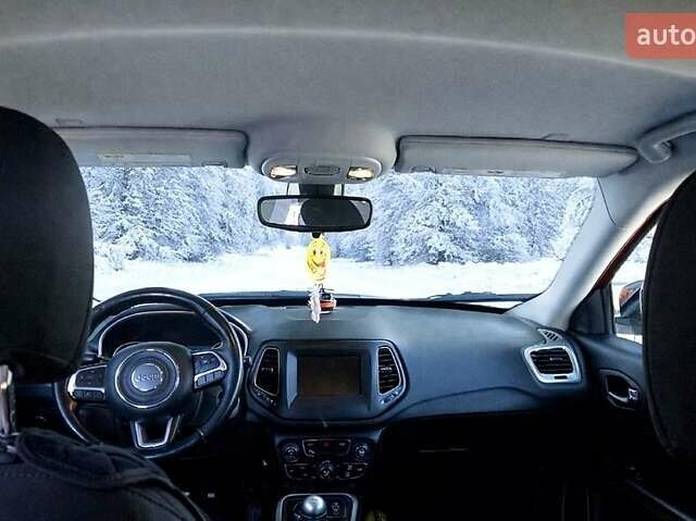 Червоний Джип Compass, об'ємом двигуна 2.4 л та пробігом 122 тис. км за 13000 $, фото 1 на Automoto.ua