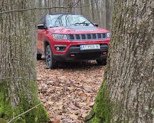 Красный Джип Компас, объемом двигателя 2.4 л и пробегом 95 тыс. км за 17659 $, фото 1 на Automoto.ua